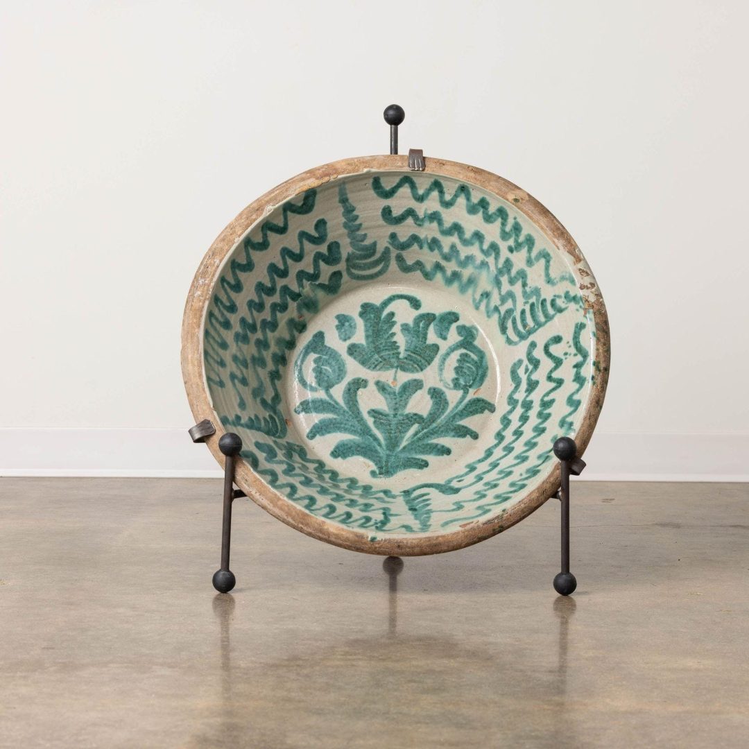 0_2186_19th_century_Spanish_large_Fajalauza_lebrillo_from_Granada_001