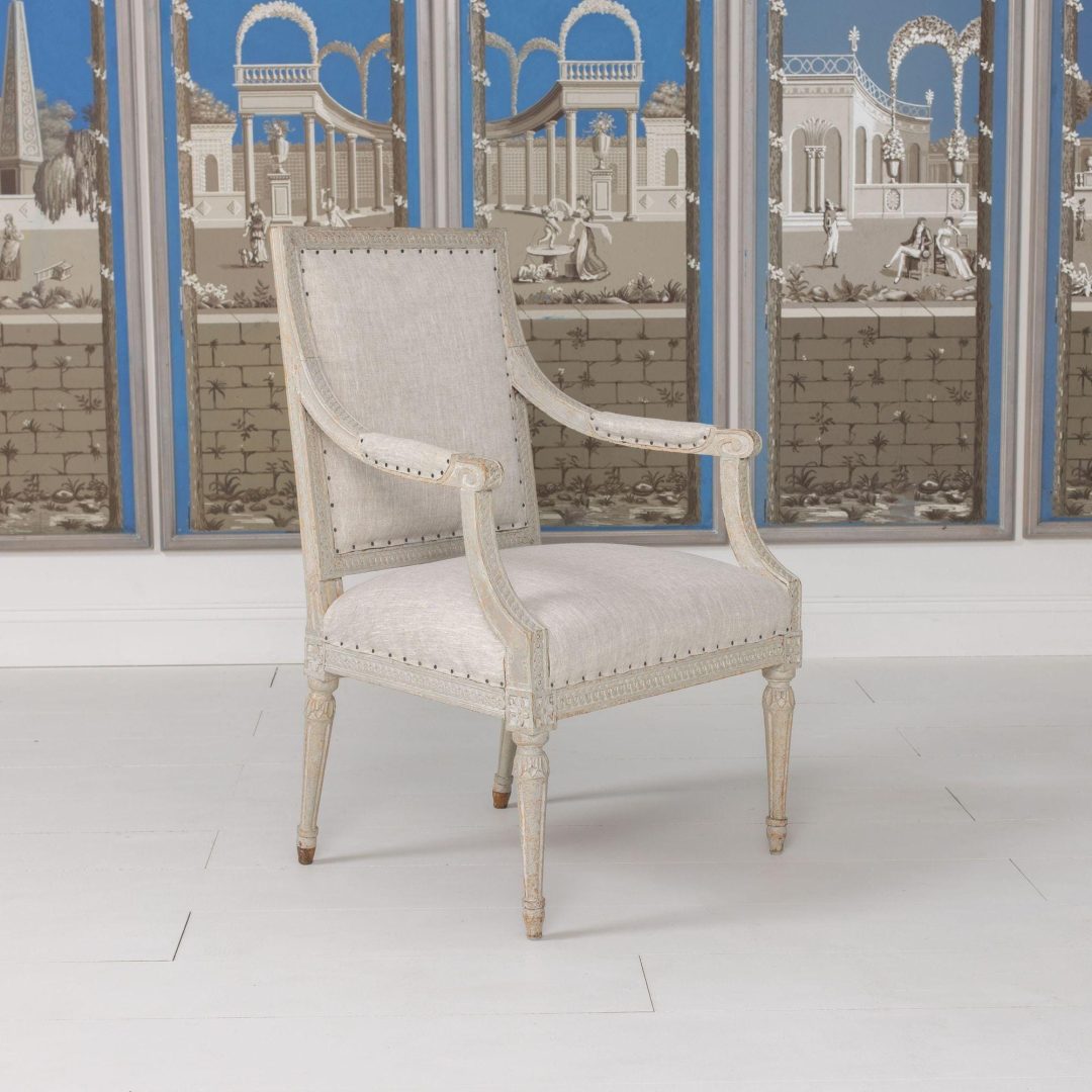 0_2230_18th_century_german_louis_xvi_period_beech_wood_armchair_in_original_paint_002