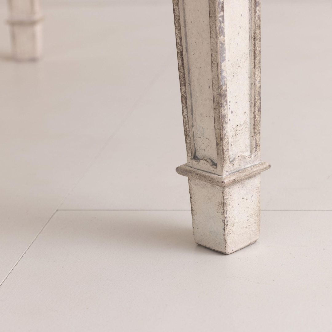 10_2020_swedish_gustavian_painted_extension_dining_table_three_leaves_17