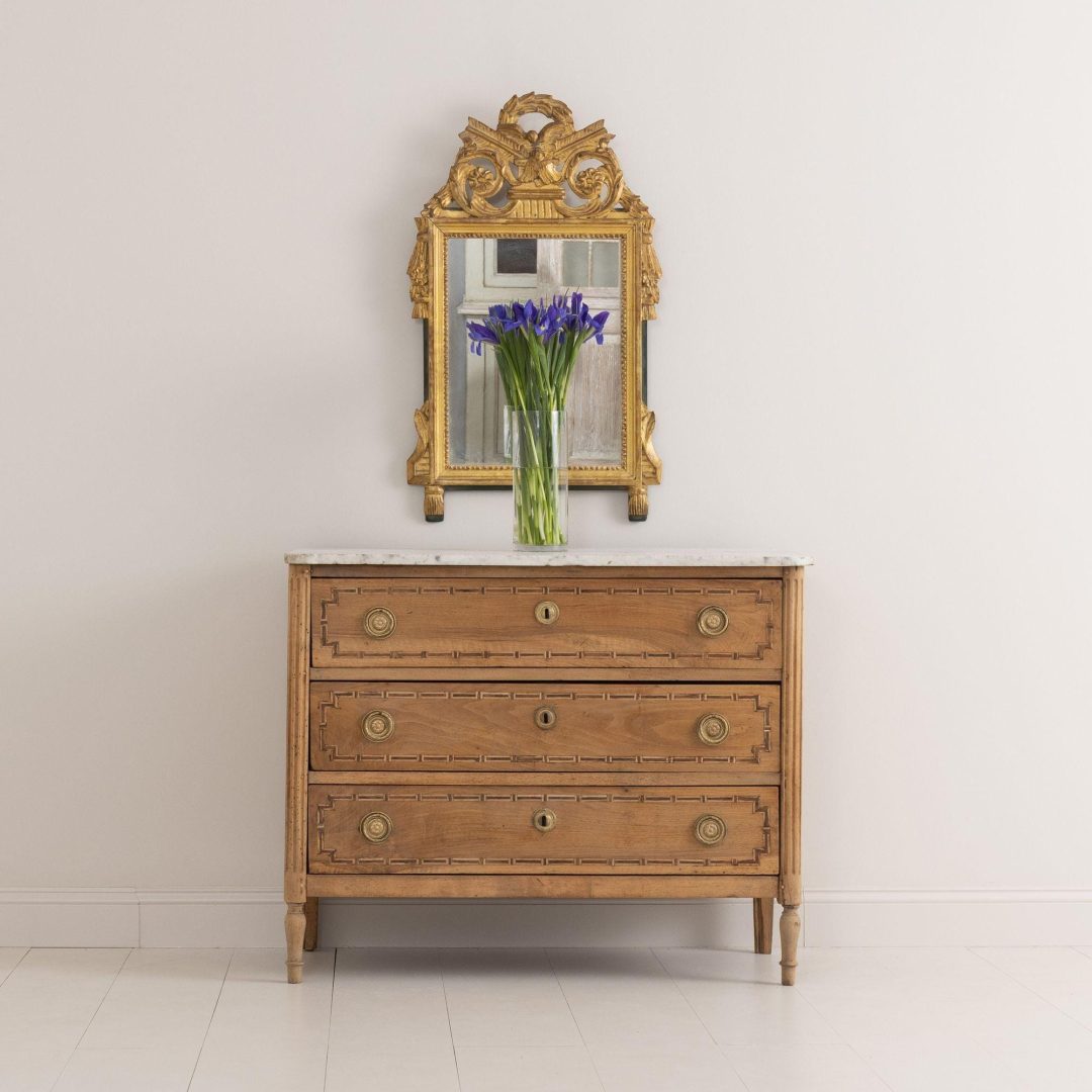 10_2062_French_18th_century_Louis_xvi_chest_commode_marble_top_1