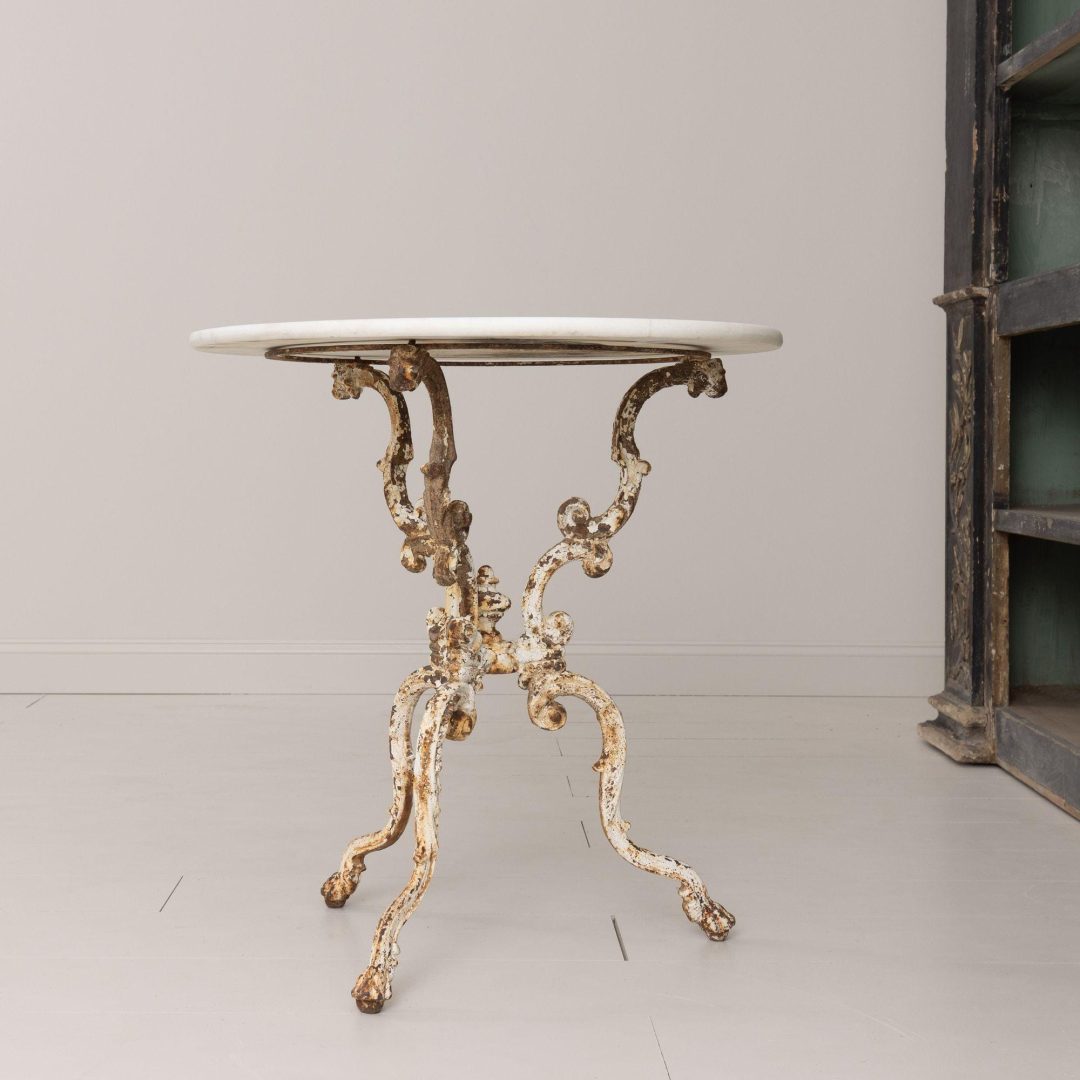 10_2076_19th_century_french_iron_carrara_marble_pedestal_garden_table_7