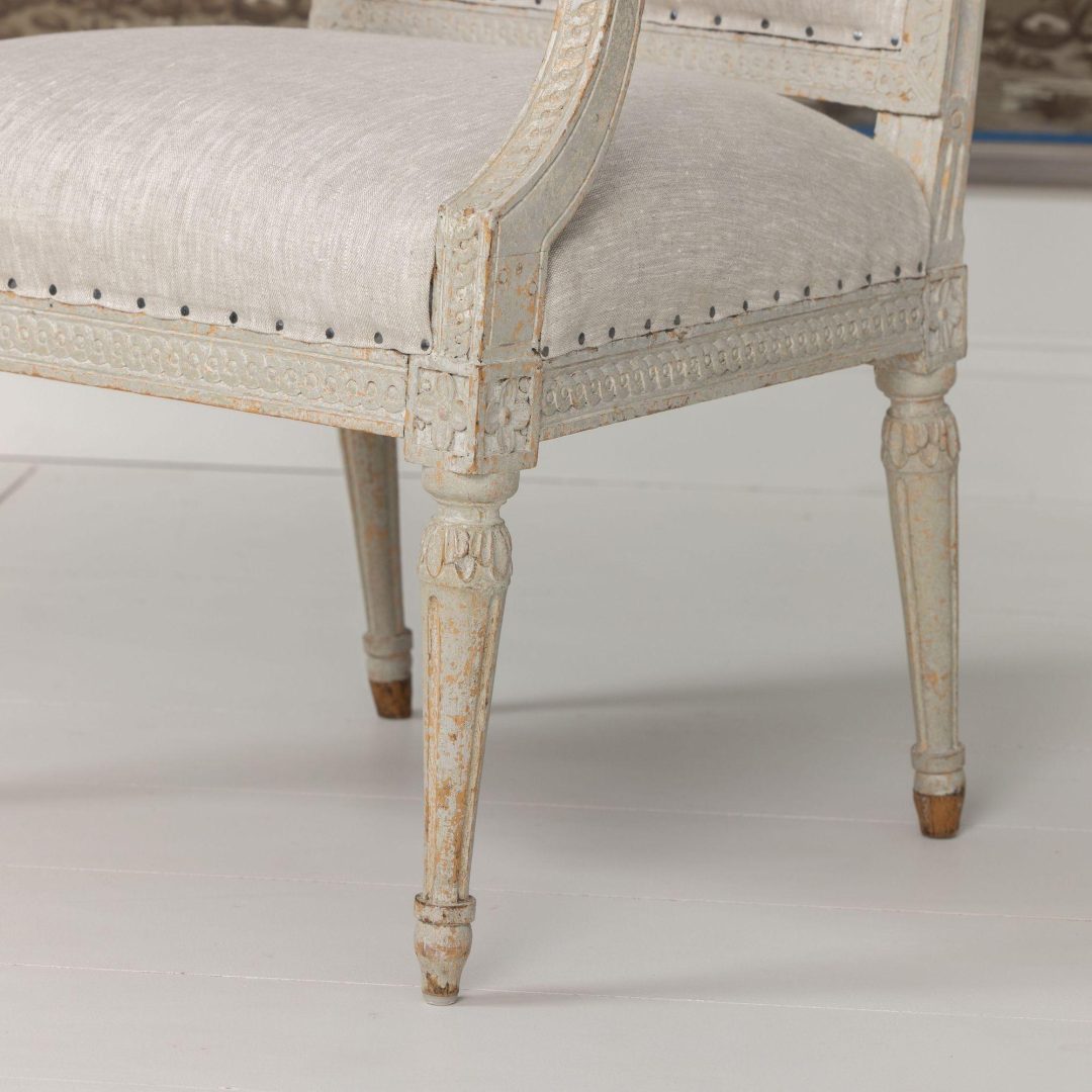 10_2230_18th_century_german_louis_xvi_period_beech_wood_armchair_in_original_paint_011
