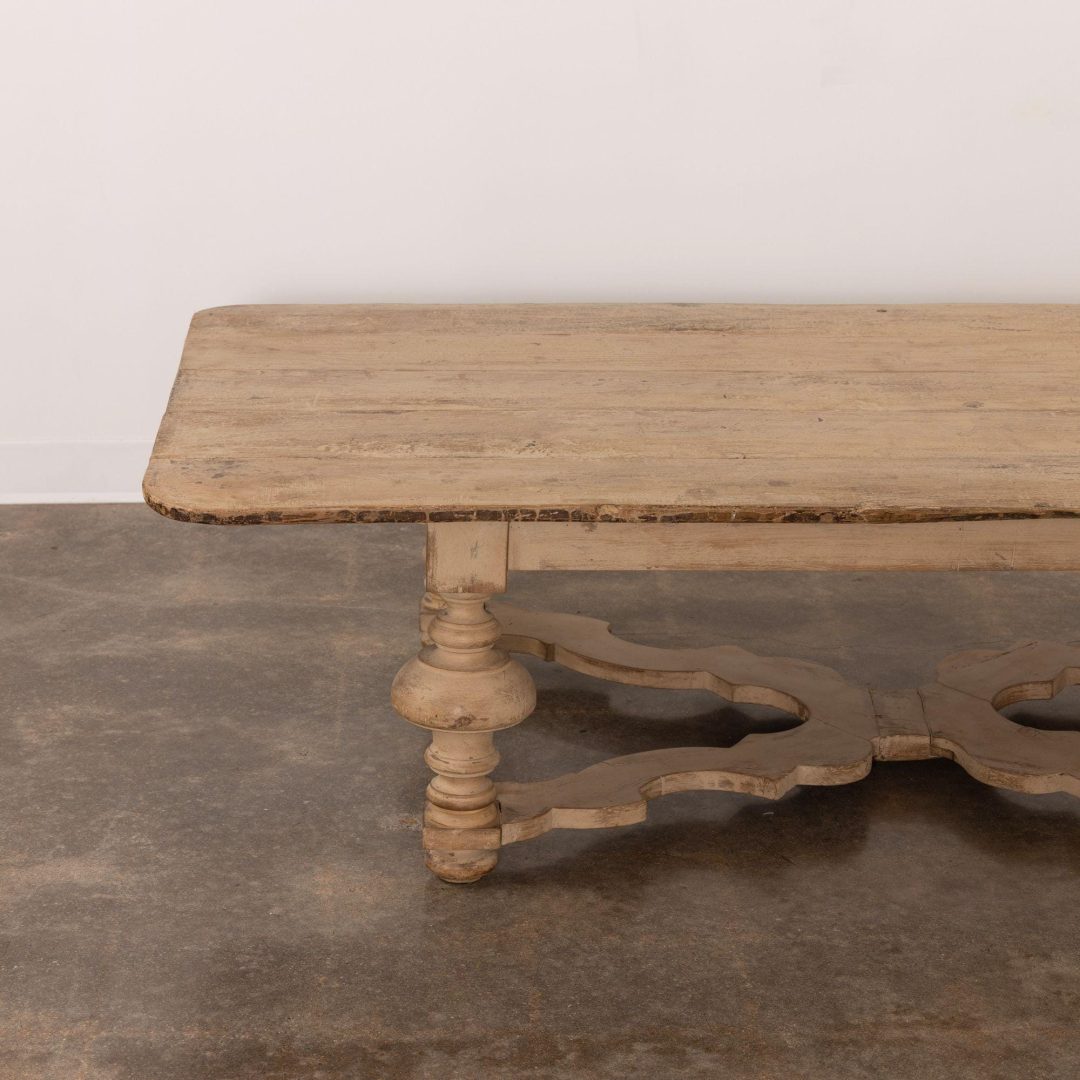 11_1807_18th_century_Italian_pine_painted_coffee_table_06