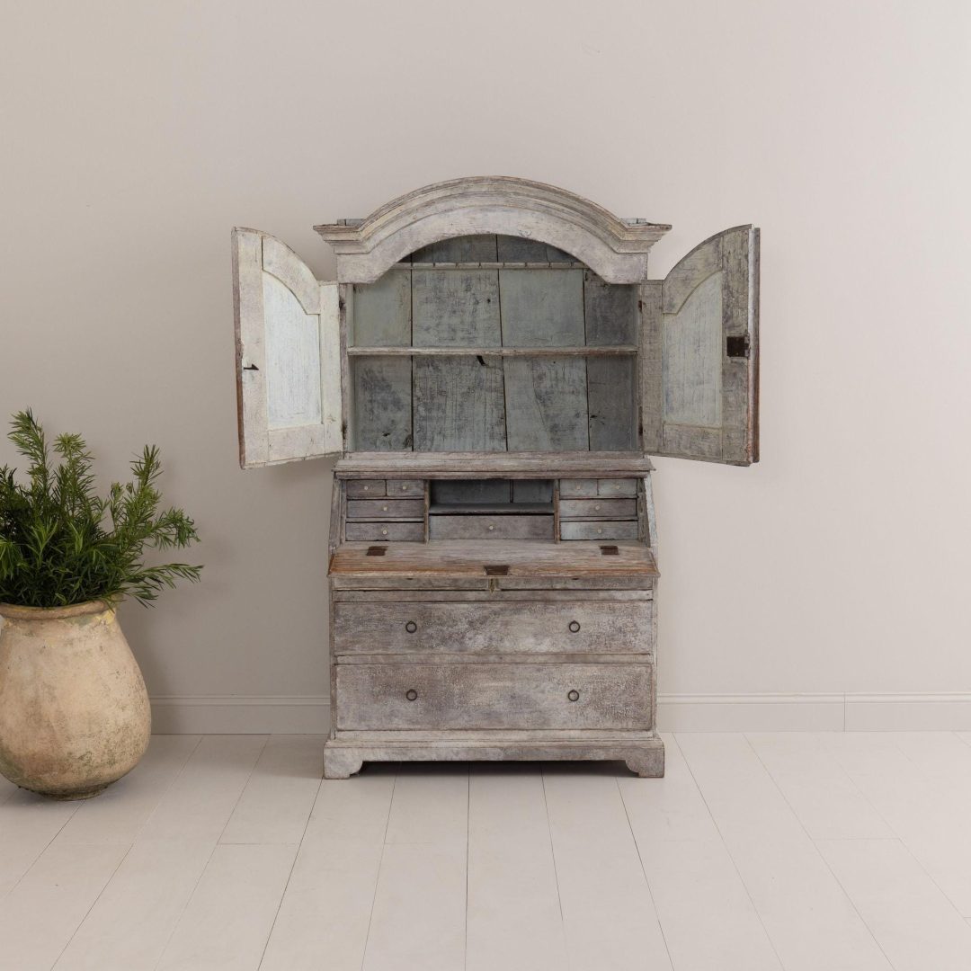 11_2099_18th_century_swedish_painted_provencial_baroque_period_secretary_10