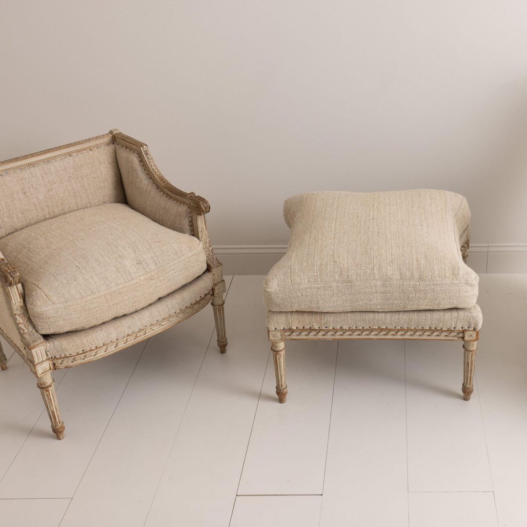 11_2116_19th_century_french_duchesse_brisee_pair_original_paint_chairs_ottoman_23-2