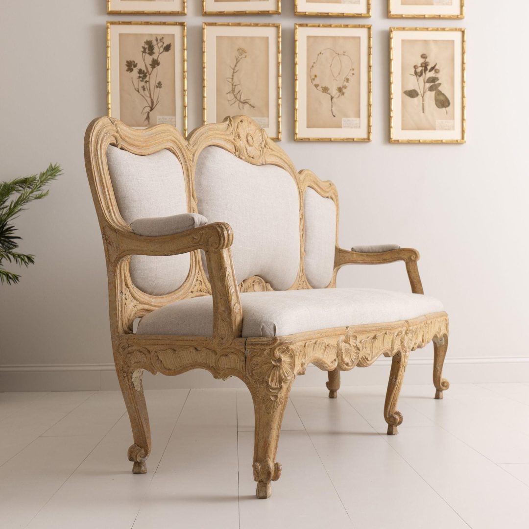 11_2129_18th_century_swedish_original_paint_rococo_sofa_bench_settee_11