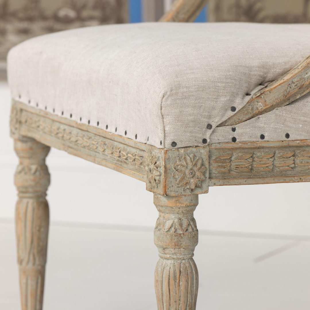 11_2164_B_19th_century_Swedish_Gustavian_upholstered_painted_barrel_back_chair-0012