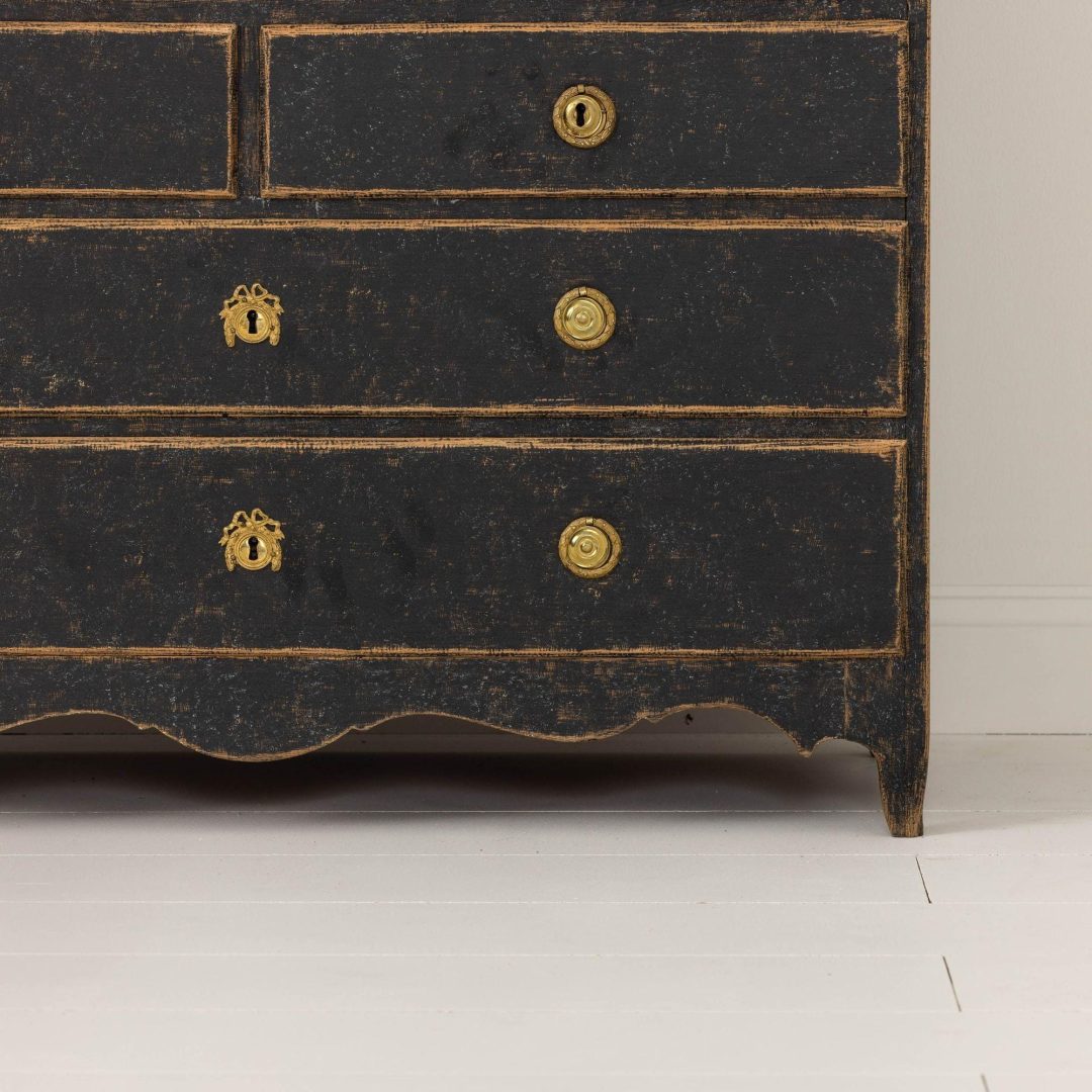 11_2198_18th_century_swedish_gustavian_secretary_with_library_022