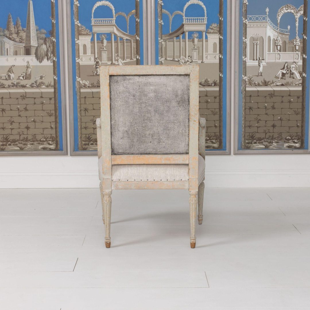 11_2230_18th_century_german_louis_xvi_period_beech_wood_armchair_in_original_paint_007