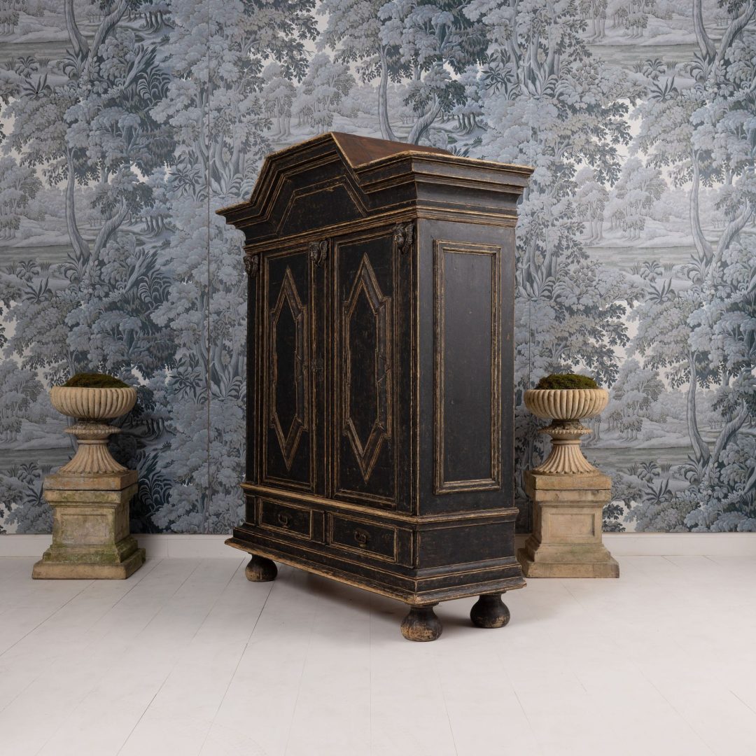 11_2289_18th_century_Swedish_Baroque_painted_linen_press_cabinet-0042