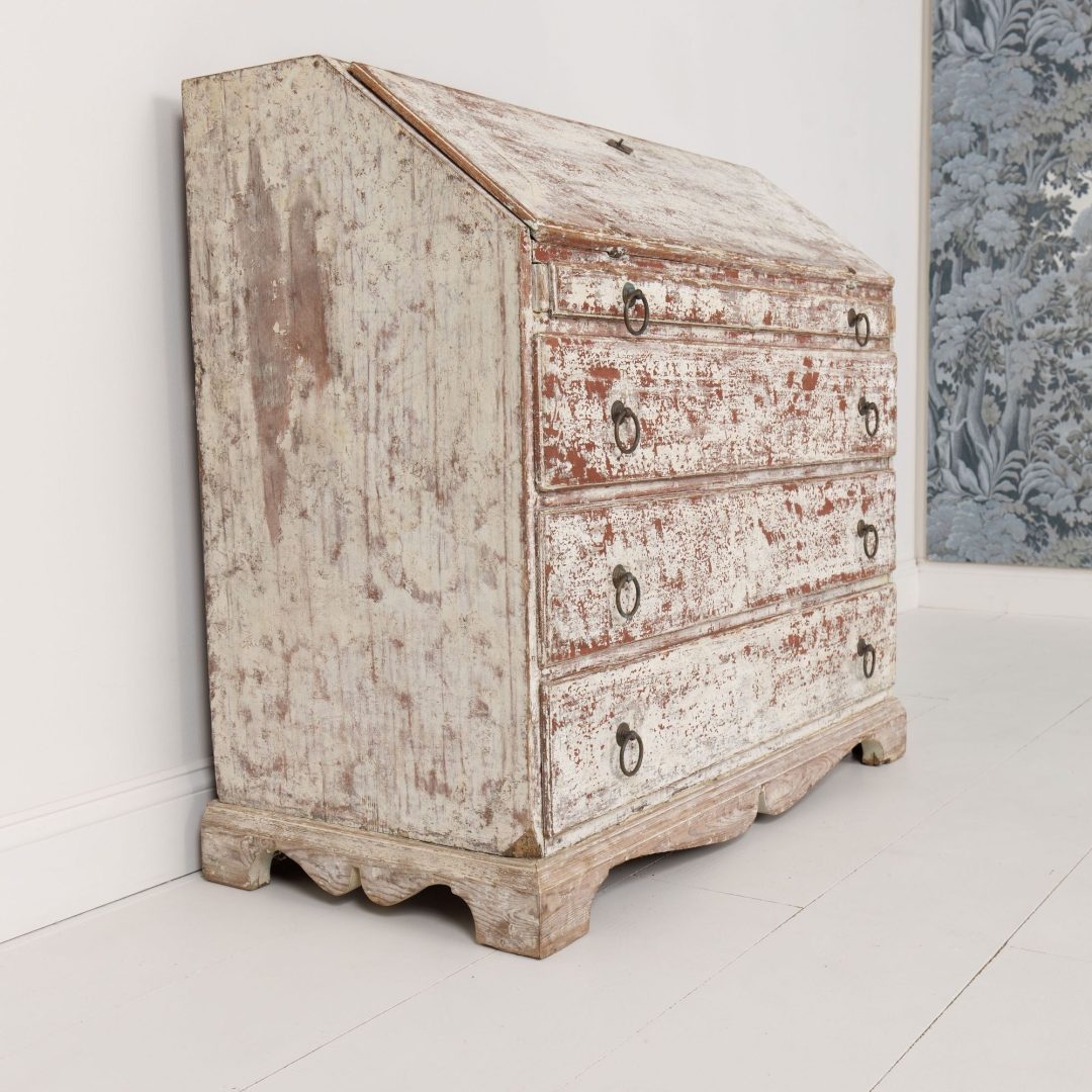 11_2305_19th_century_swedish_bureau_desk_in_original_paint-0013