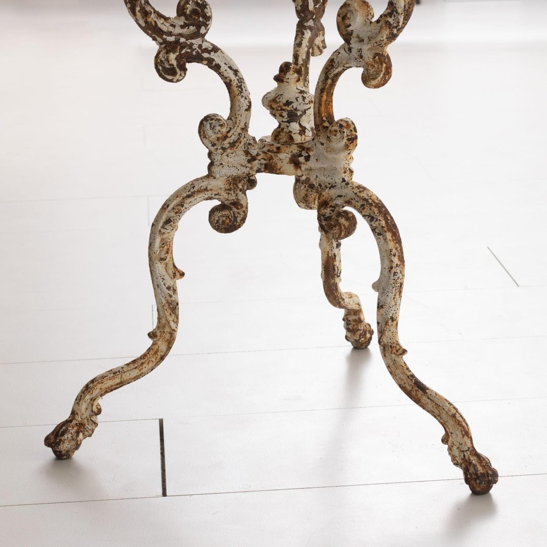 12_2076_19th_century_french_iron_carrara_marble_pedestal_garden_table_20