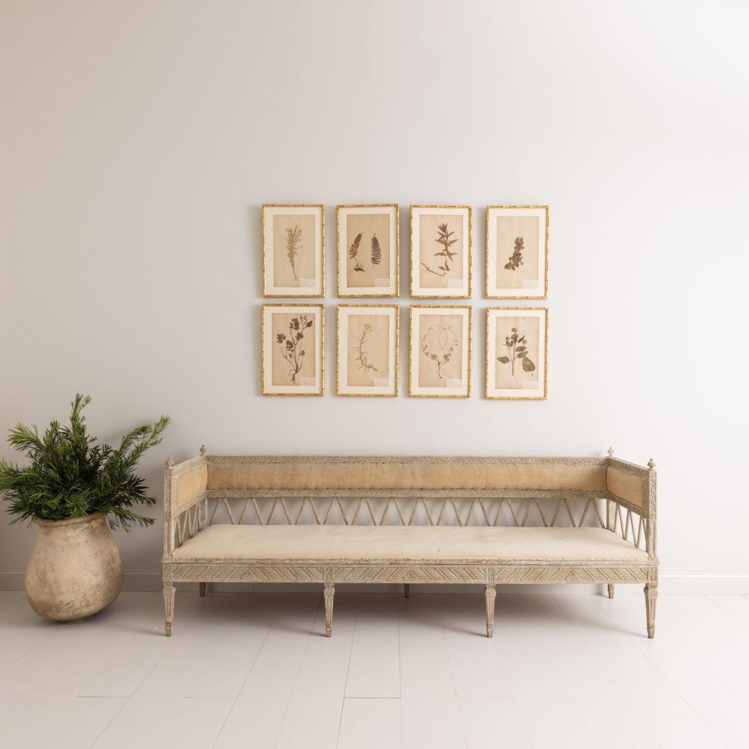 12_2120_18th_century_swedish_gustavian_original_paint_long_sofa_bench_30