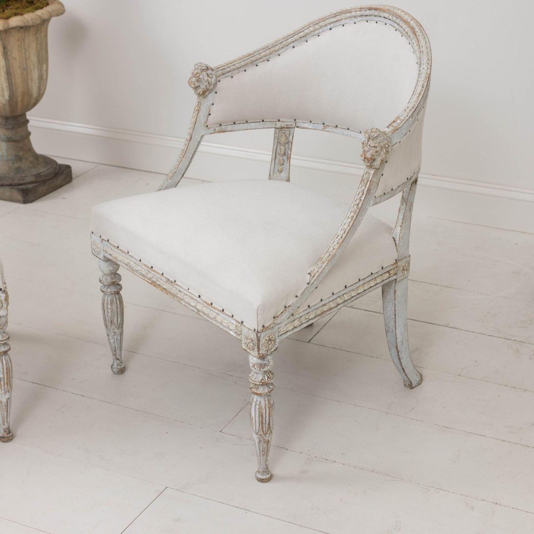 12_2159_19th_century_swedish_gustavian_pair_of_painted_barrel_back_arm_chairs_023