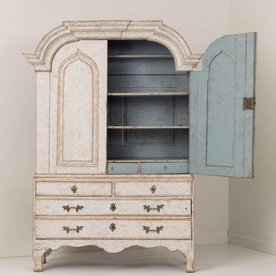 12_2183_18th_century_Swedish_rococo_period_linen_press_cabinet_026