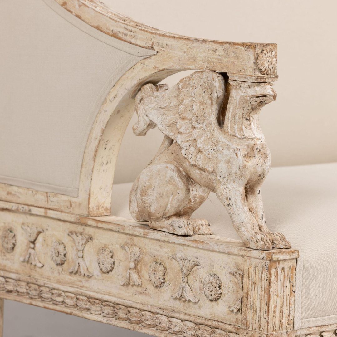 12_2283_19th_century_Swedish_Gustavian_griffin_sofa_bench_in_original_paint-0004