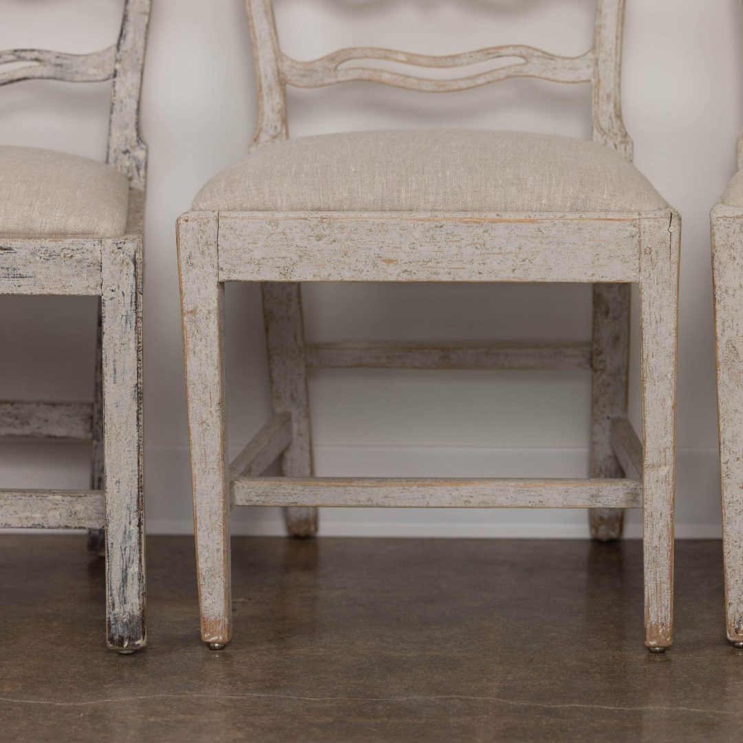 12_850_set_of_six_19th_century_Swedish_Gustavian_chairs_026