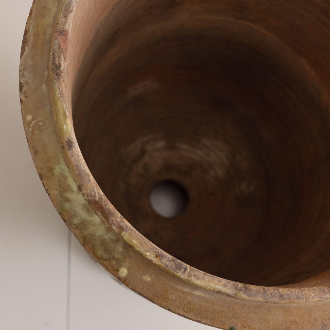 13_2072_19th_century_french_anduze_pot_4