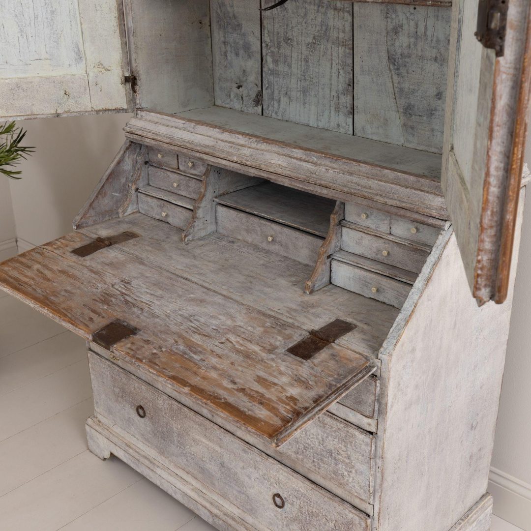 13_2099_18th_century_swedish_painted_provencial_baroque_period_secretary_6