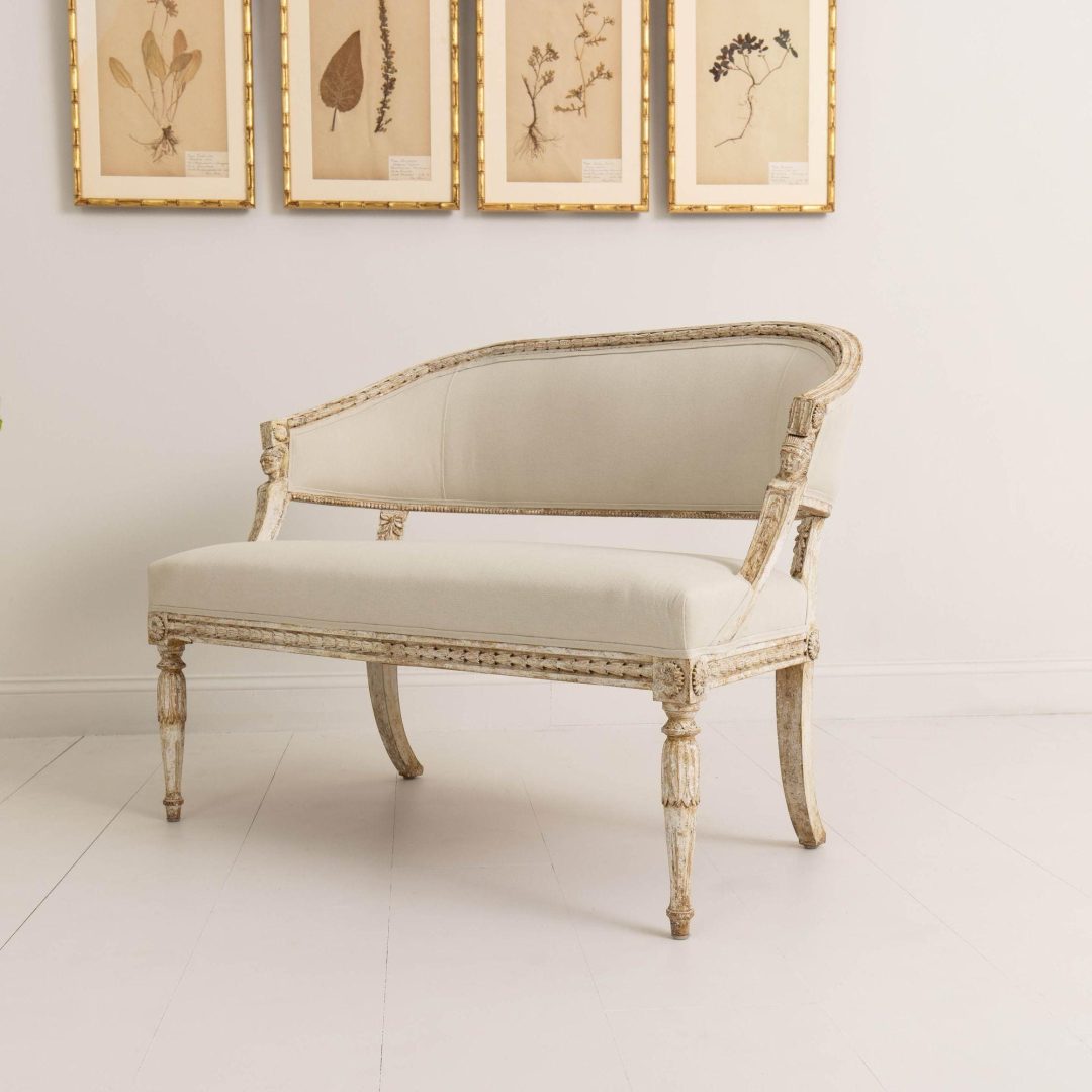 13_2181_19th_century_Swedish_Gustavian_sofa_bench_with_sphinx_heads_in_original_paint_035