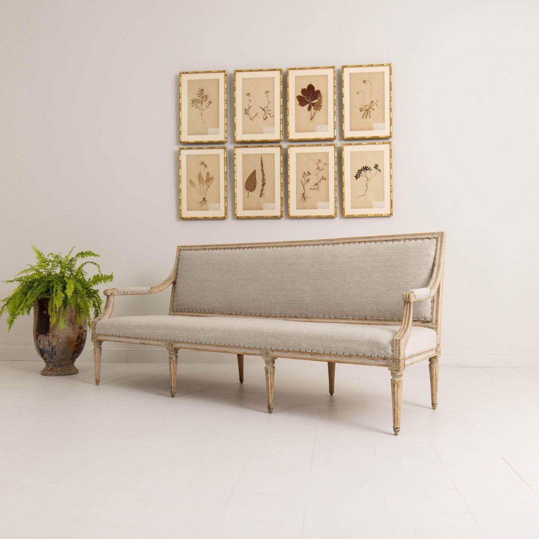13_2238_18th_century_swedish_gustavian_sofa_bench_in_original_paint_by_johan_lindgren_026