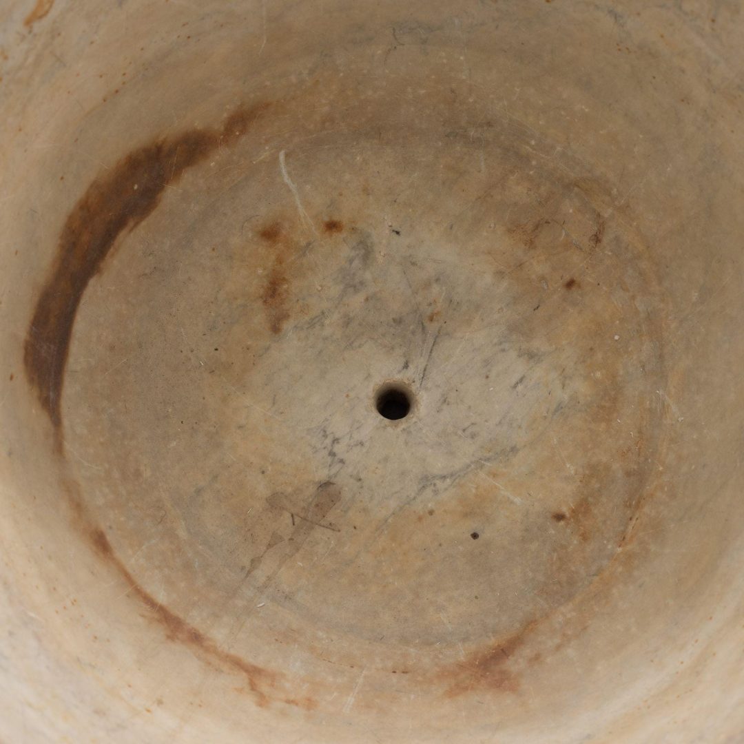 14_2040_17th_century_italian_marble_mortar_11