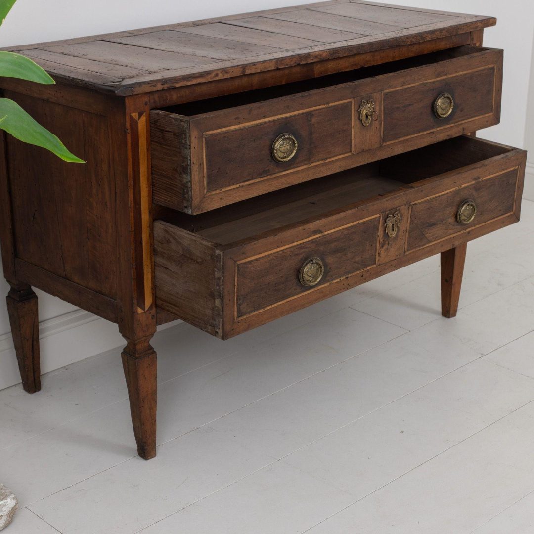 14_2053_18th_century_french_walnut_Louis_XVI_commode_016