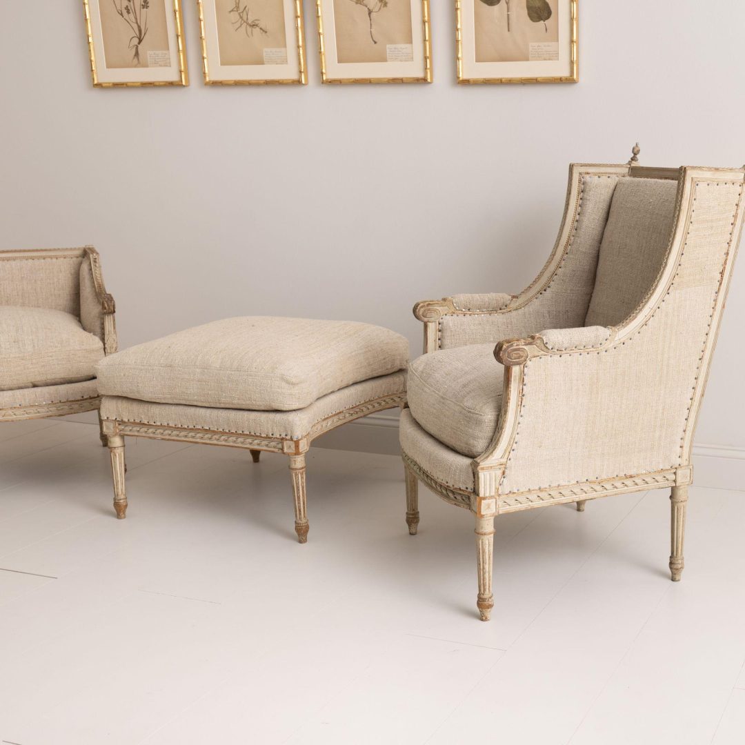 14_2116_19th_century_french_duchesse_brisee_pair_original_paint_chairs_ottoman_26