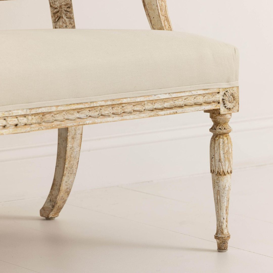 14_2181_19th_century_Swedish_Gustavian_sofa_bench_with_sphinx_heads_in_original_paint_016