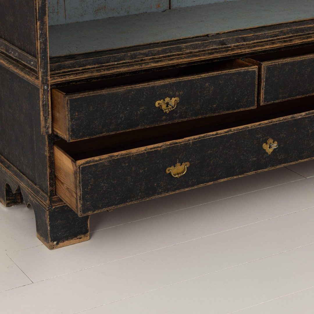 14_2282_18th_century_swedish_baroque_armoire_cabinet_011