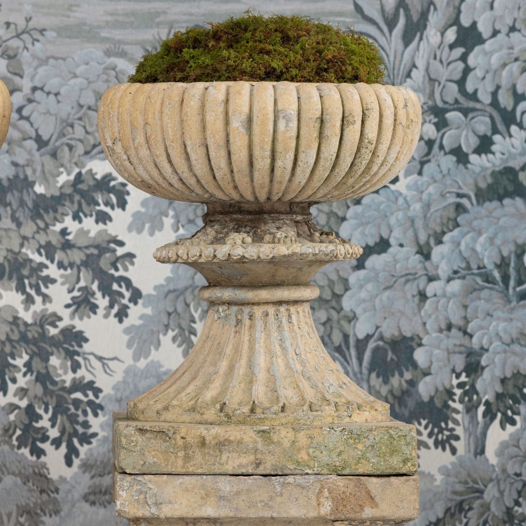 14_2341_19th_century_Scottish_buff_terracotta_urns_on_plinths-0034