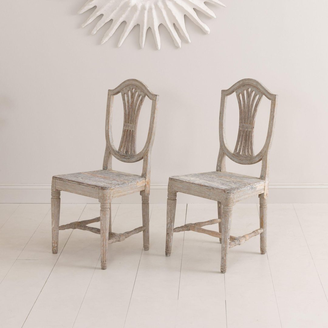 15_2045_18th_century_swedish_gustavian_pair_original_paint_side_chairs_20