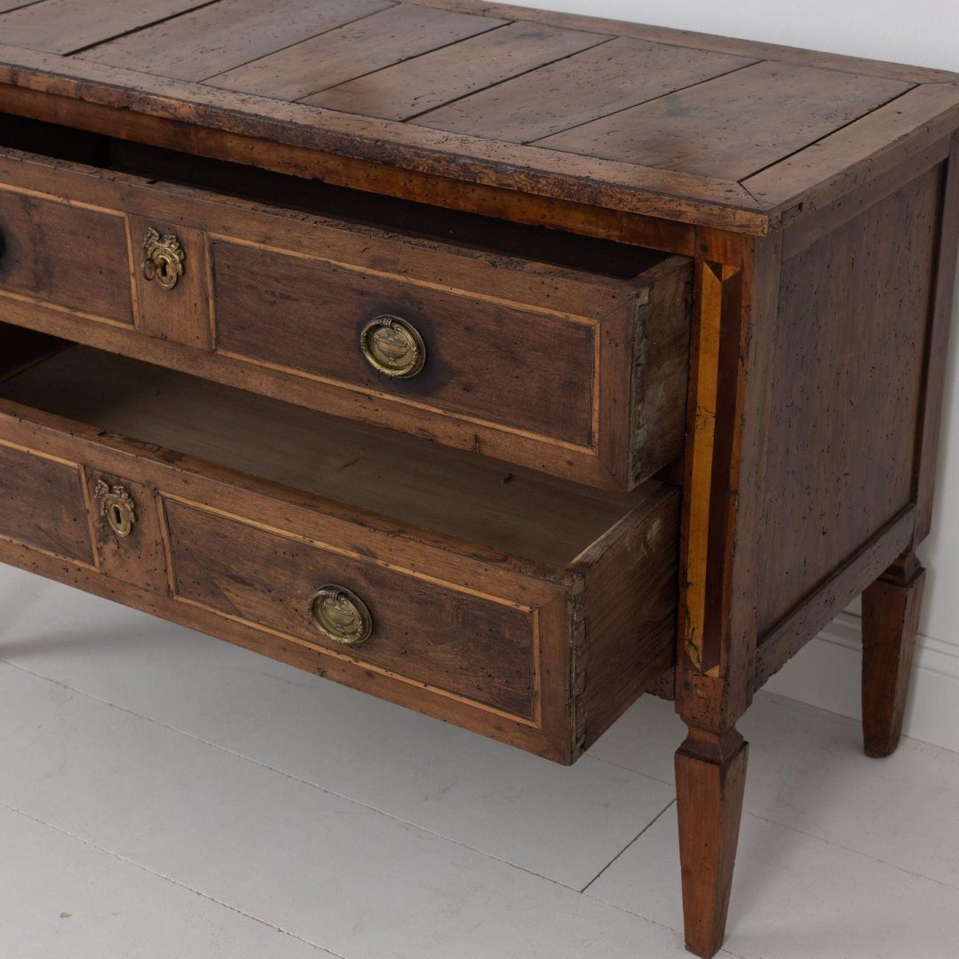 15_2053_18th_century_french_walnut_Louis_XVI_commode_017
