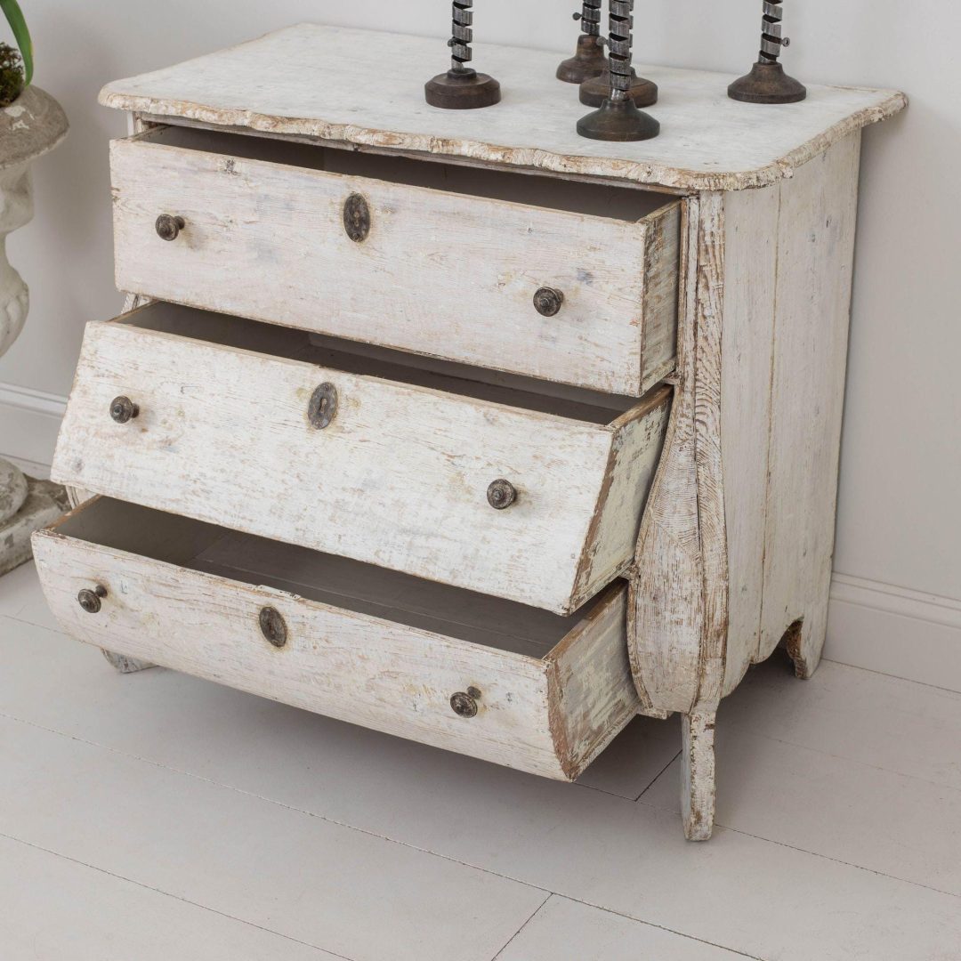 15_2156_19th_century_dutch_commode_in_original_paint_004