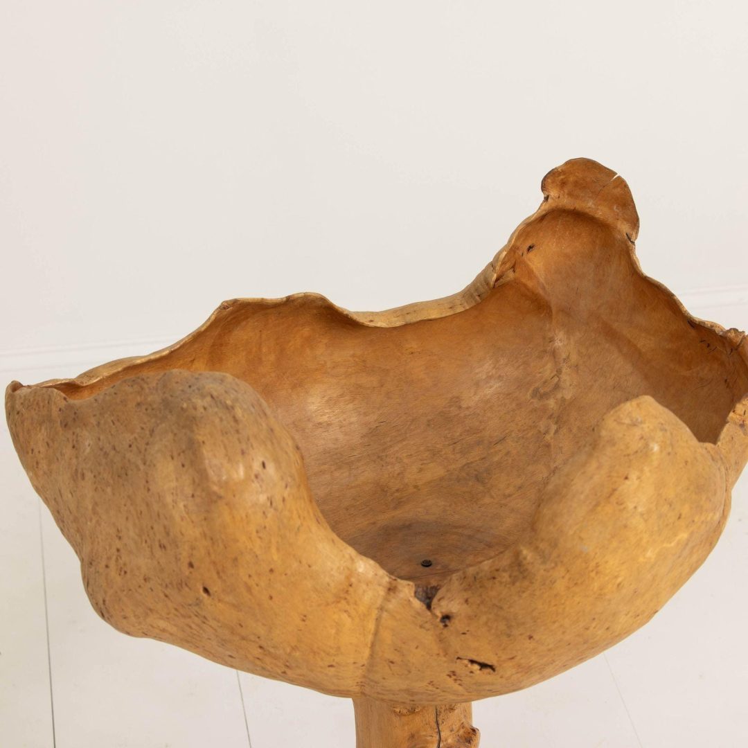 15_2275_mid_20th_century_Swedish_root_bowl_on_base_016