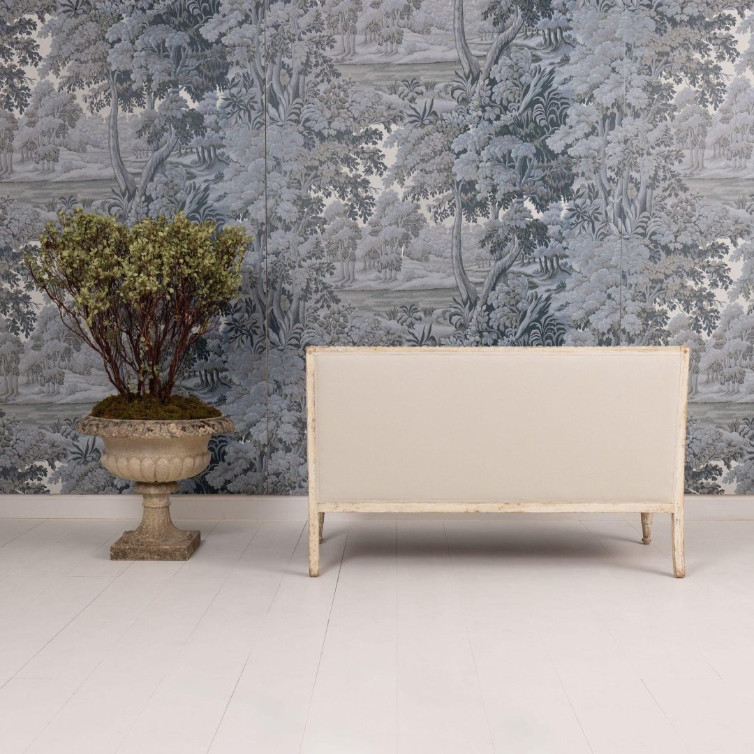 15_2283_19th_century_Swedish_Gustavian_griffin_sofa_bench_in_original_paint-0039