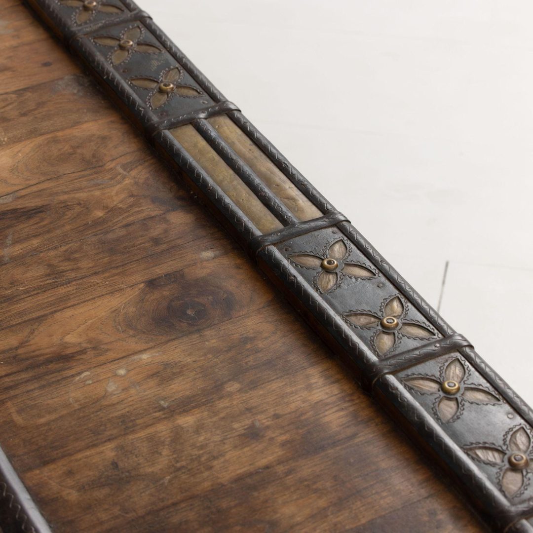 15_2292_Early_20th_century_Mauritania_acacia_wood_coffee_table-0036