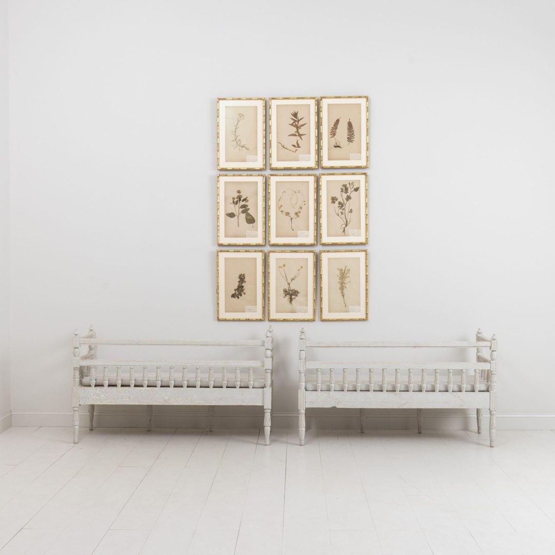 16_2097_19th_century_swedish_gustavian_pair_painted_benches_sofas_dalarna_051
