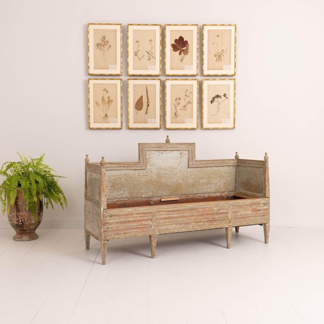 16_2196_19th_century_swedish_gustavian_period_sofa_in_original_paint_027