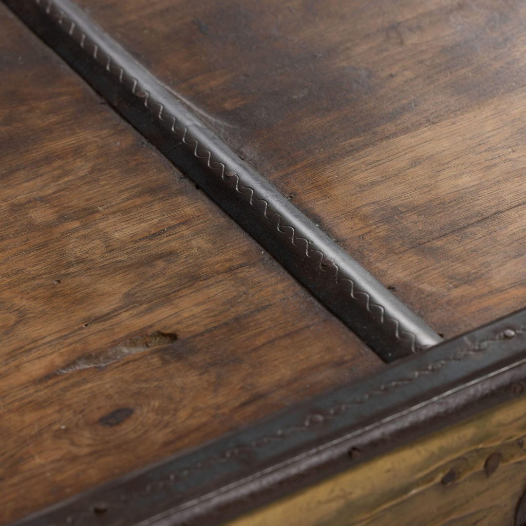 16_2292_Early_20th_century_Mauritania_acacia_wood_coffee_table-0032