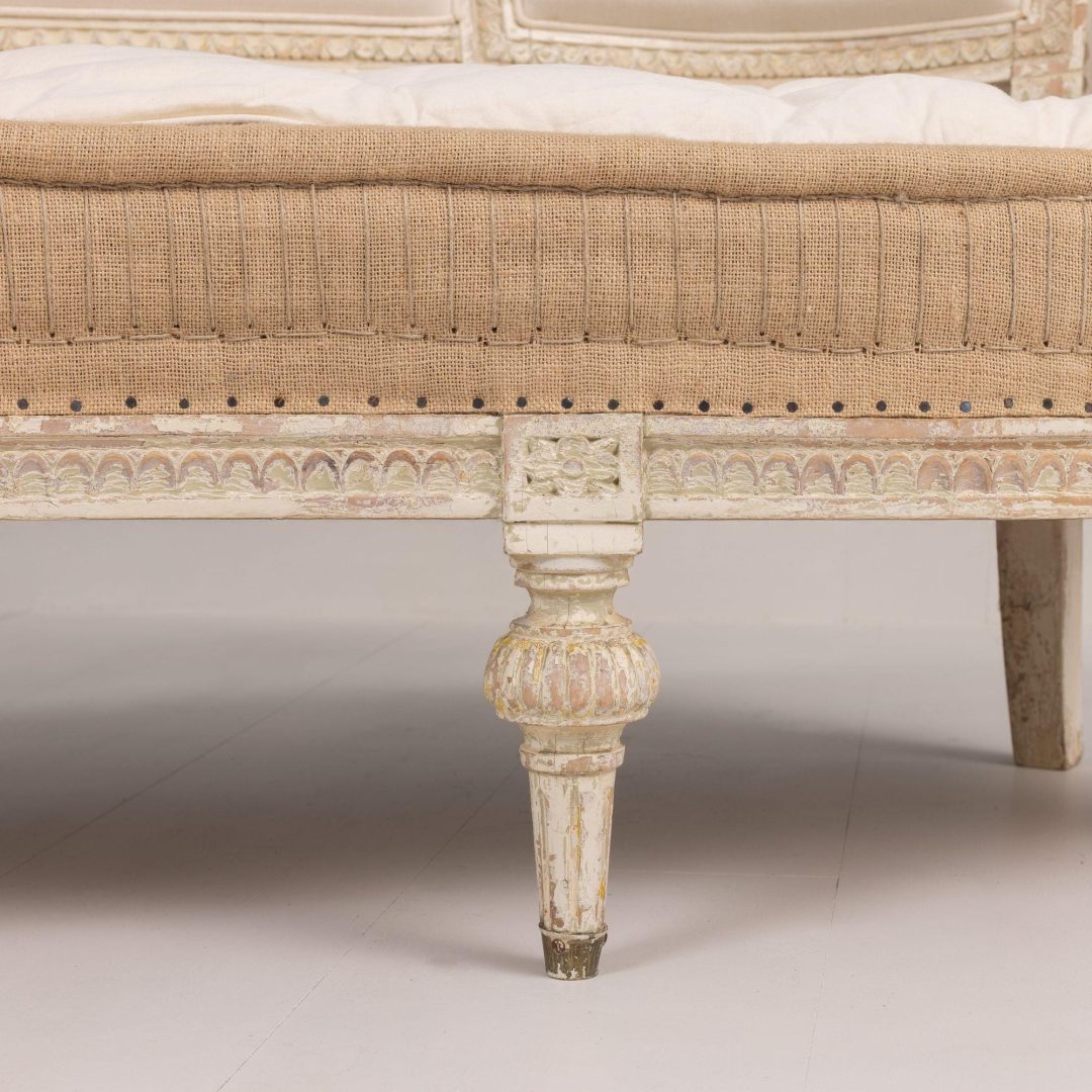 16_2302_18th_century__swedish_gustavian_chaise_lounge_in_original_paint_028