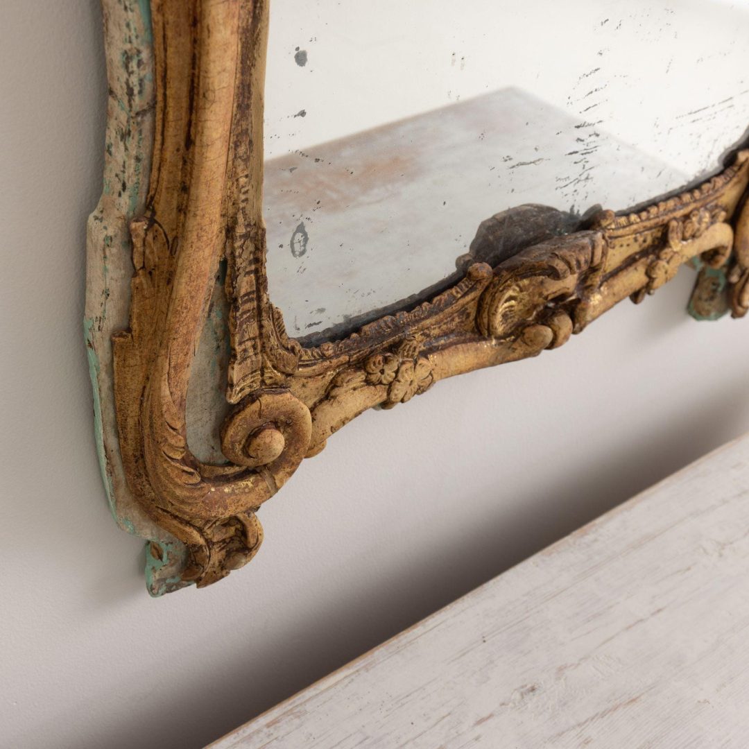 17_2075_18th_century_french_louis_xv_period_carved_giltwood_mirror_original_mirror_plate_14