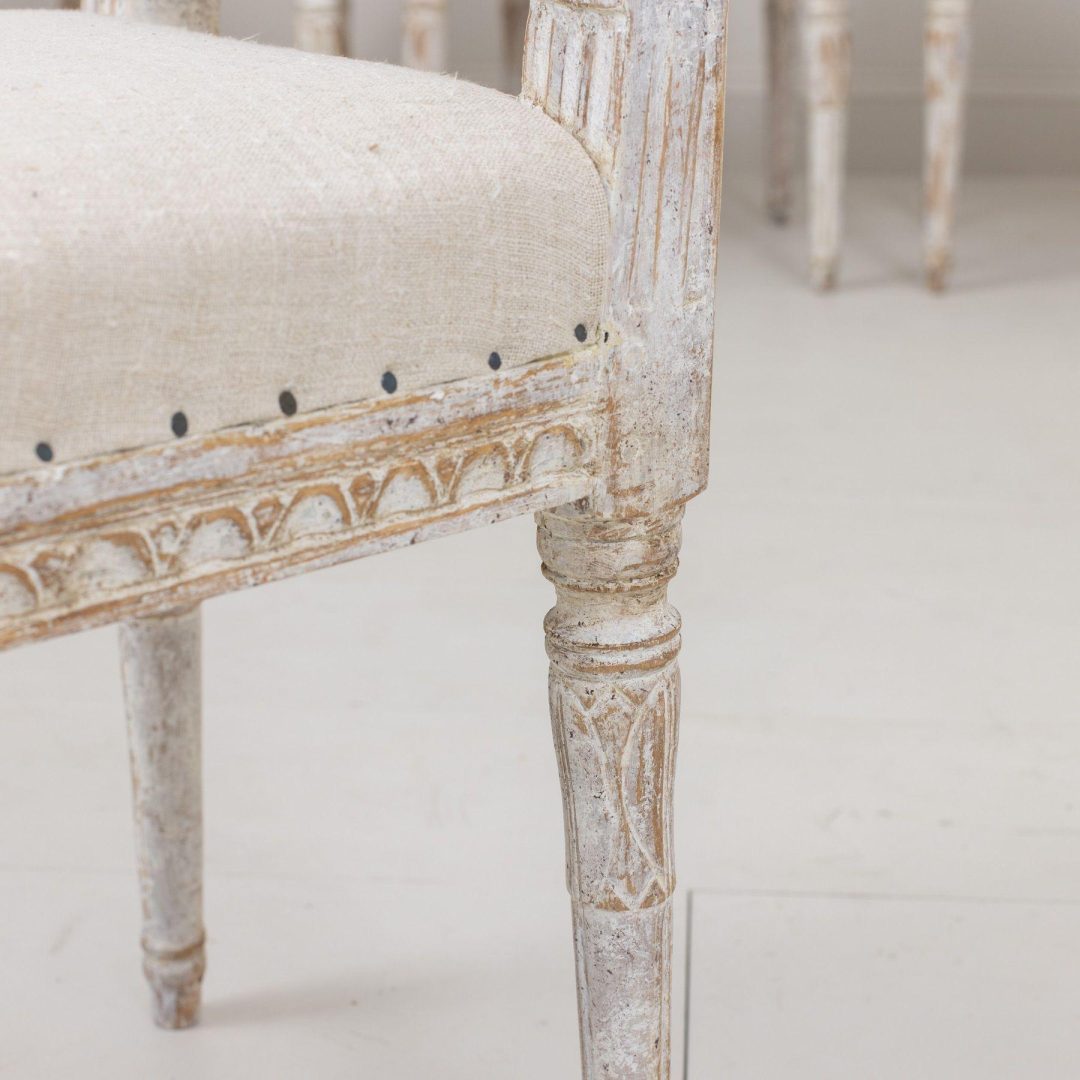 18_2143_19th_century_swedish_gustavian_period_set_of_six_dining_chairs_in_original_paint_021