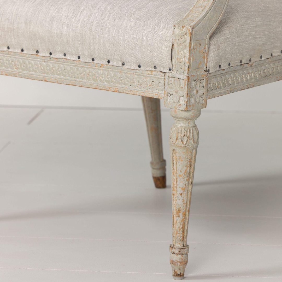 18_2230_18th_century_german_louis_xvi_period_beech_wood_armchair_in_original_paint_010