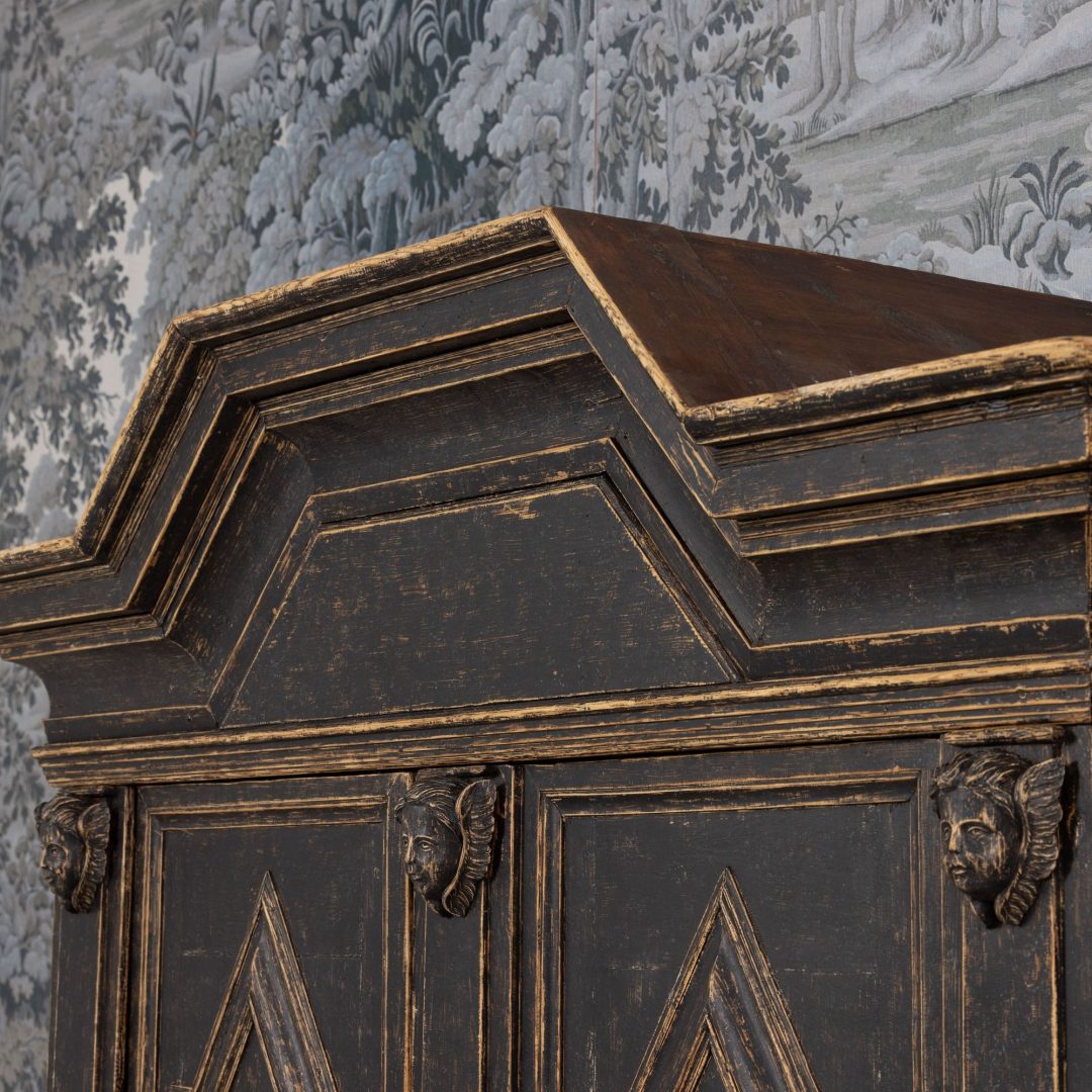 18_2289_18th_century_Swedish_Baroque_painted_linen_press_cabinet-0032