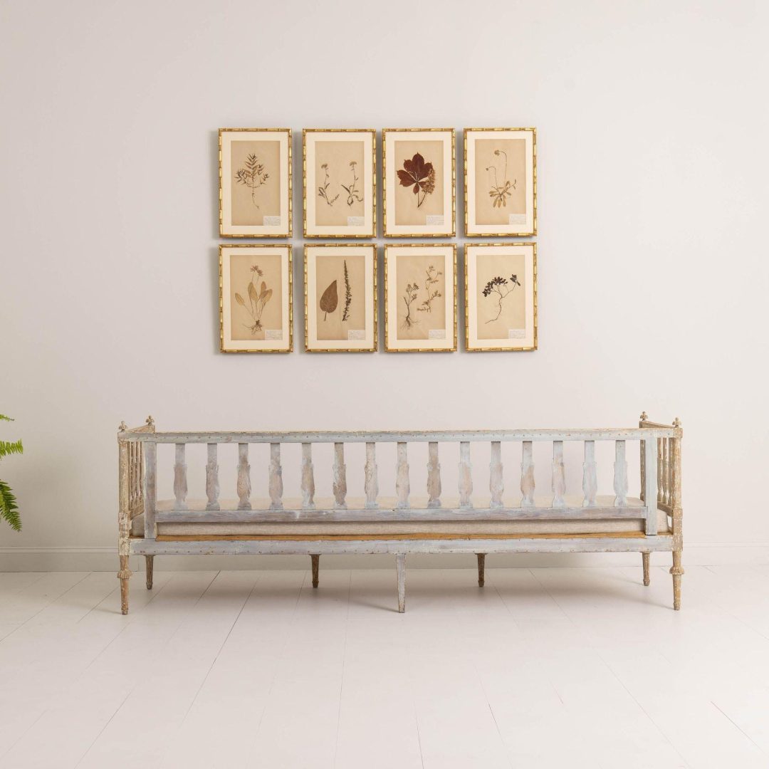 19_2182_19th_century_Swedish_Gustavian_period_sofa_in_original_paint_035