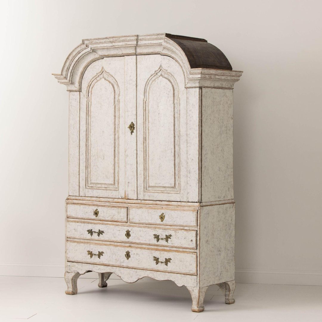 19_2183_18th_century_Swedish_rococo_period_linen_press_cabinet_022
