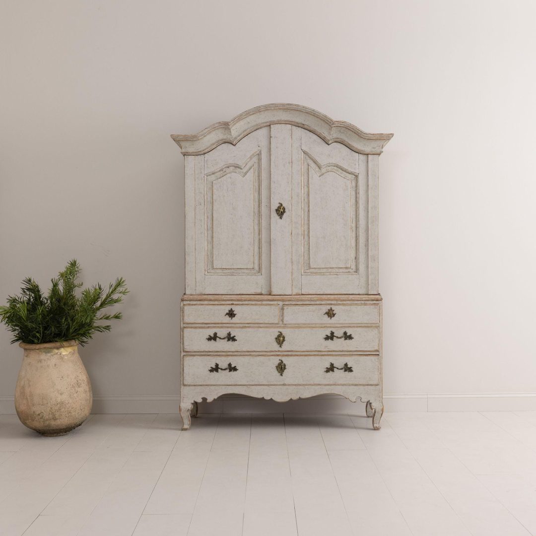 1_2128_18th_century_swedish_rococo_painted_linen_press_cabinet_1