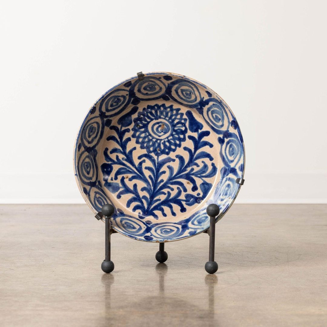 1_2145S_19th_century_Spanish_small_Fajalauza_bowl_from_Granada_001