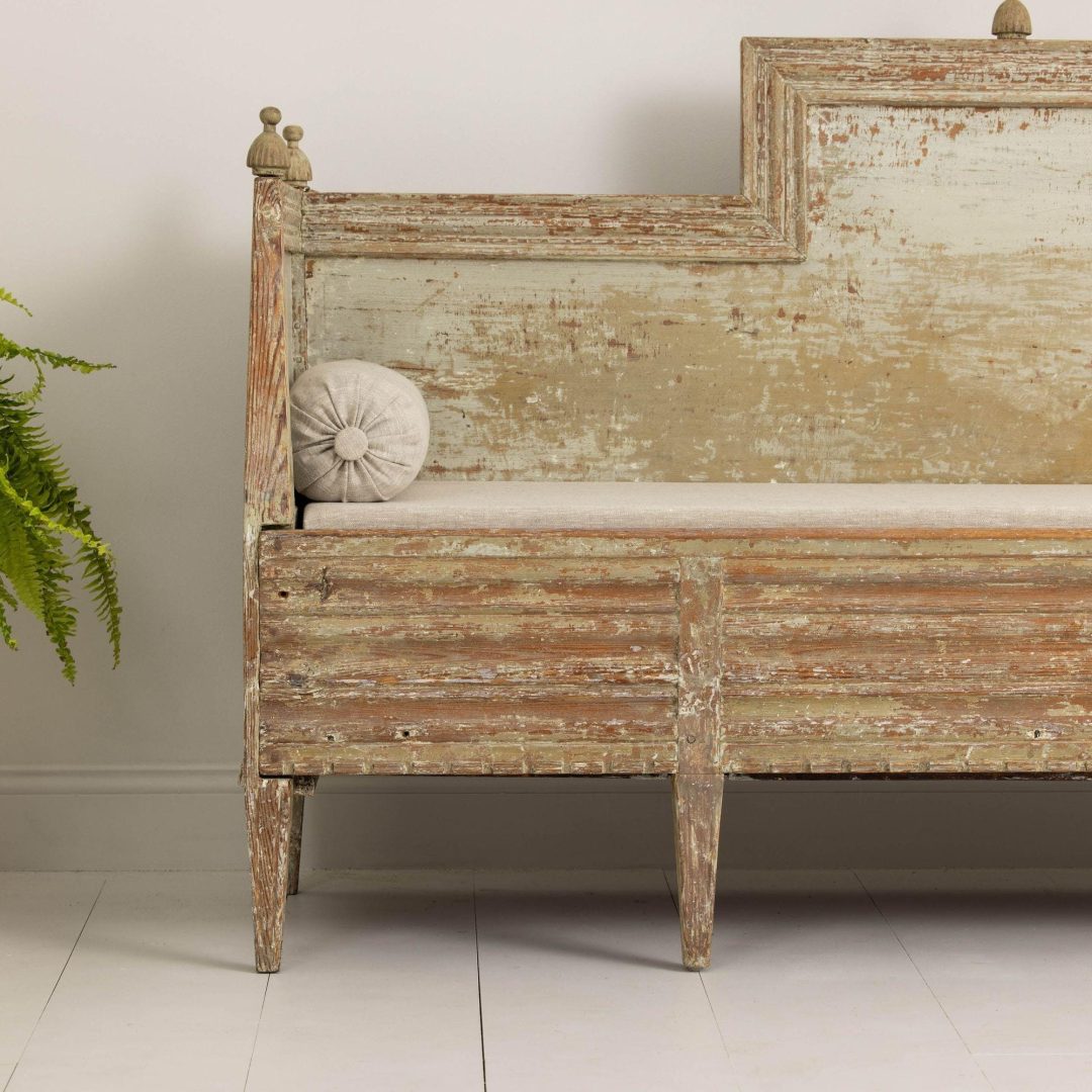 1_2196_19th_century_swedish_gustavian_period_sofa_in_original_paint_002